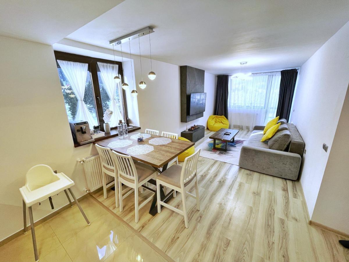 Perfect View Apartment Sinaia Bagian luar foto