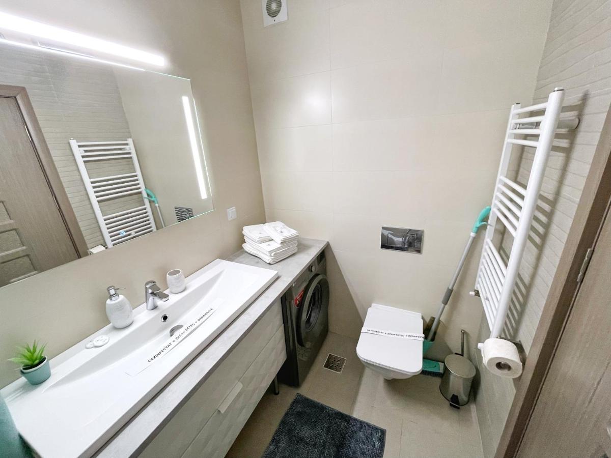 Perfect View Apartment Sinaia Bagian luar foto