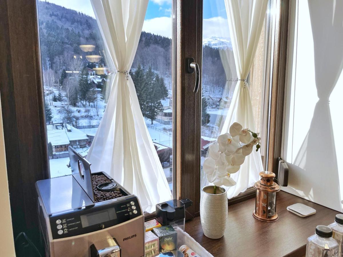 Perfect View Apartment Sinaia Bagian luar foto