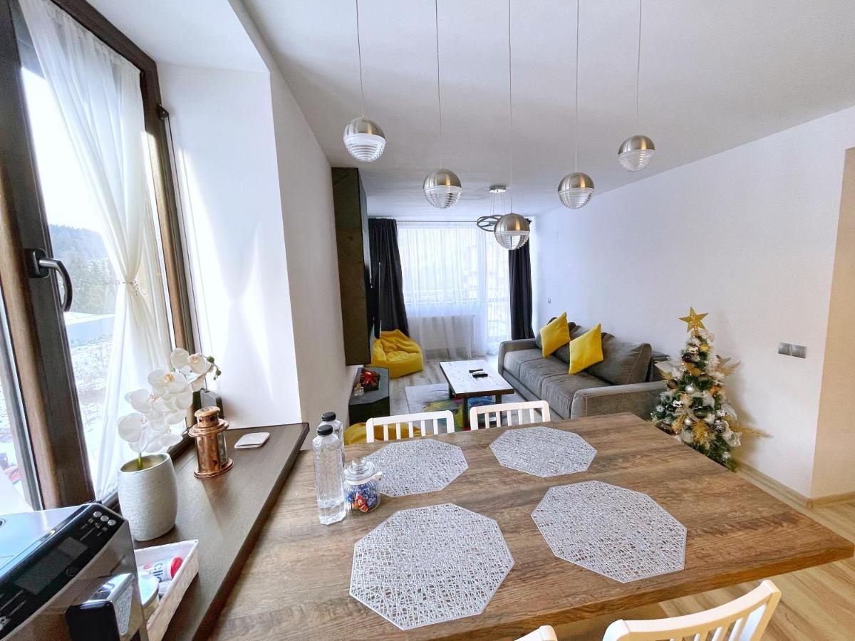Perfect View Apartment Sinaia Bagian luar foto